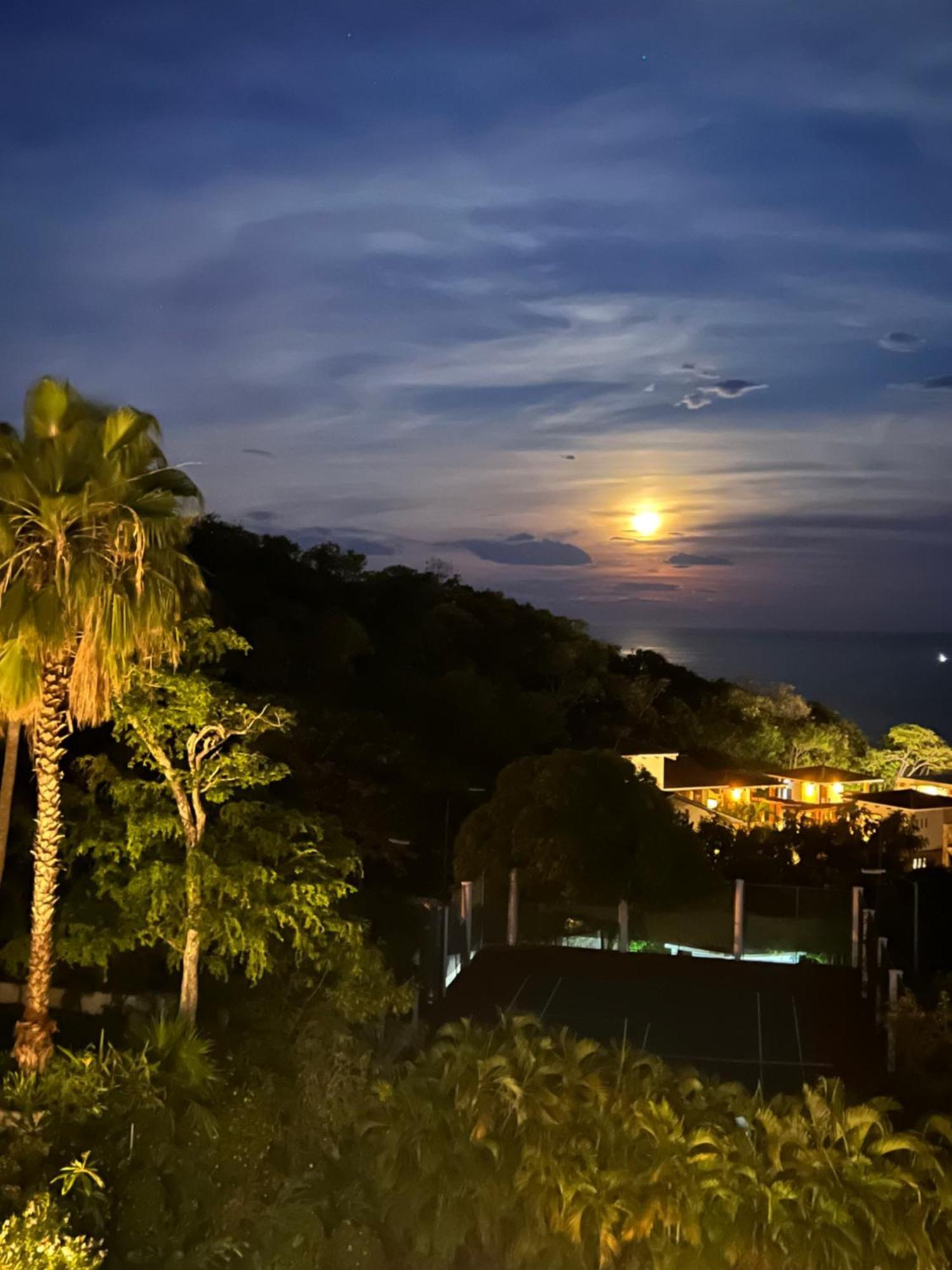 Agua Azul La Villa Santa Cruz Huatulco Exterior photo