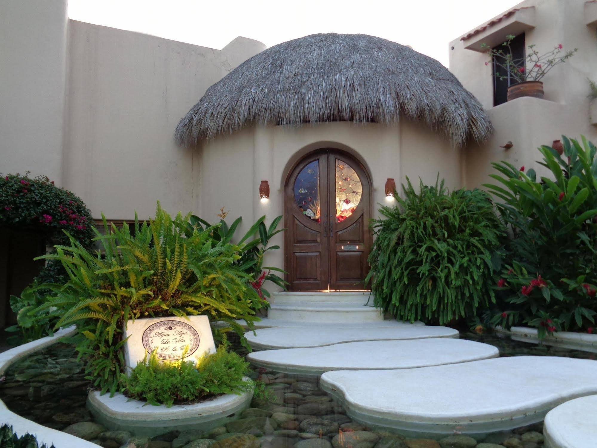 Agua Azul La Villa Santa Cruz Huatulco Exterior photo